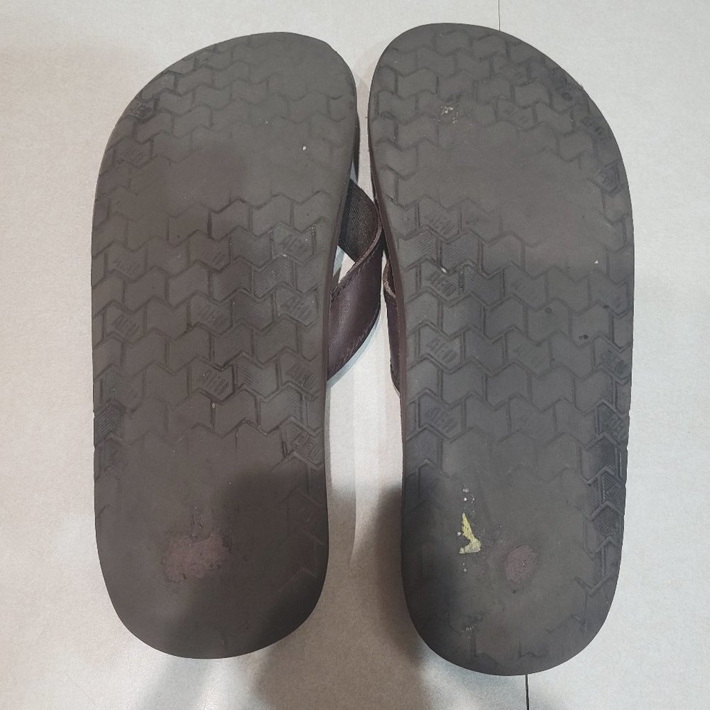 AE sandals size 11 - Picture 4 of 4